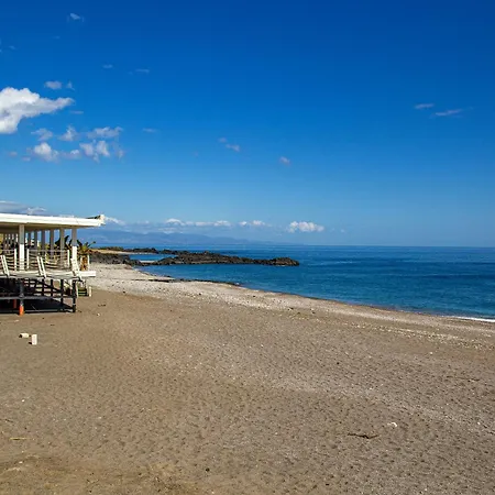 بيت للعطل Naxos Loft